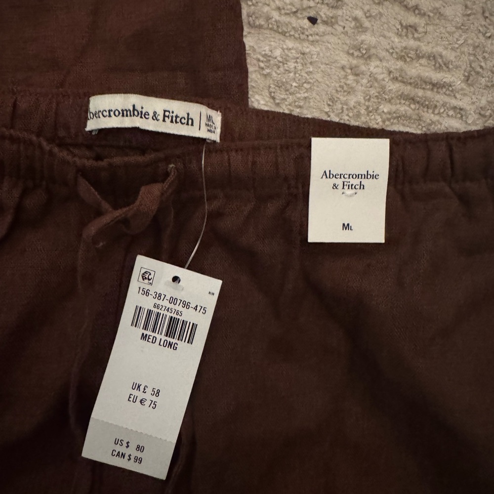 Abercrombie & Fitch Linen-Blend Pull-On Pant - Picture 4 of 9